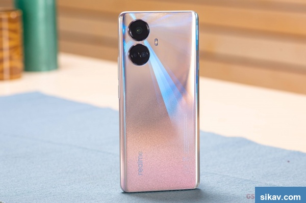 Realme 10 Pro+