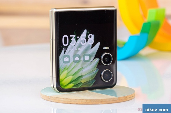 Tecno Phantom V Flip2