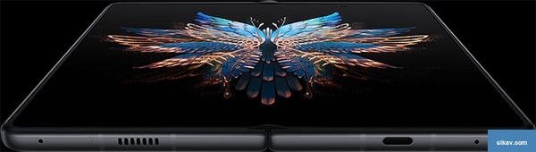 Tecno Phantom V Fold